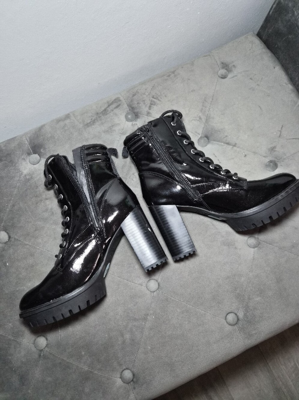 G by Guess Black Patent Lace-Up Chunky Heel Combat Boots 8.5 - Picture 11 of 12